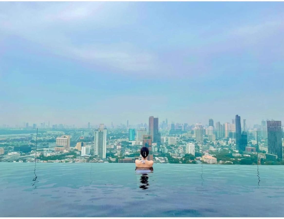 2 Bedroom Luxury Apartment 3 Min Walk From Bts Ekkamai Bangkok Exterior photo